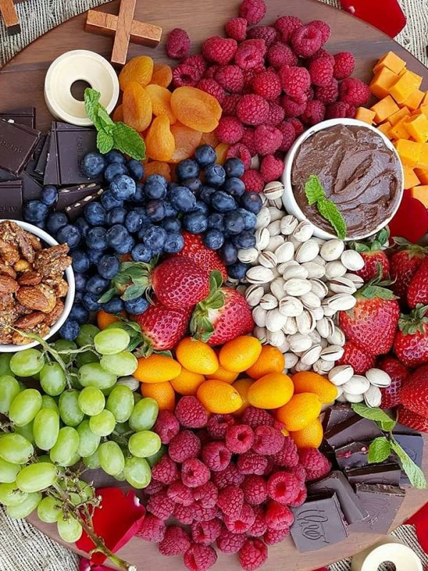 Cheese & Fruit Platter Valentines Day Recipe
