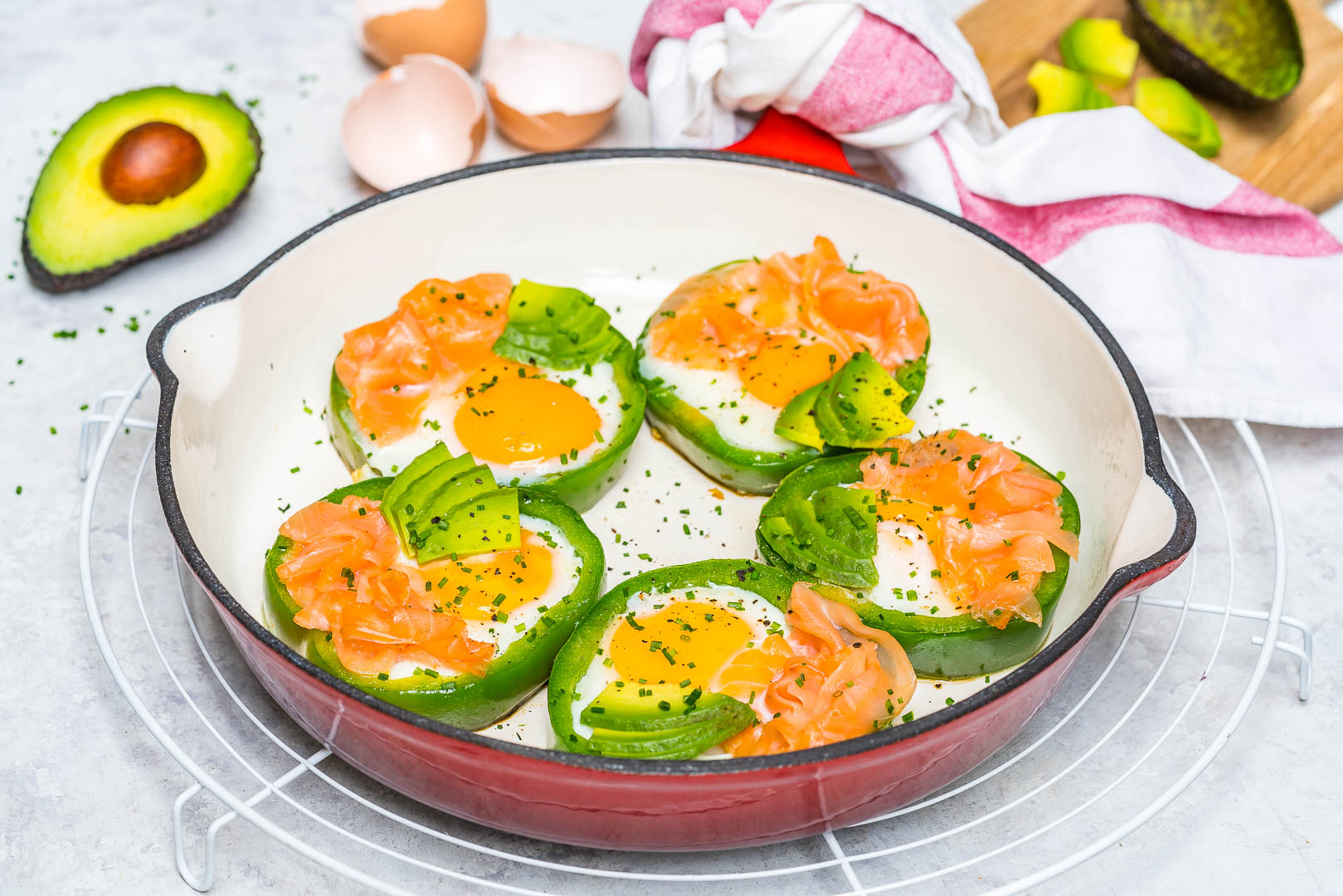 Eat Clean Eggs + Smoked Salmon in Green Rings