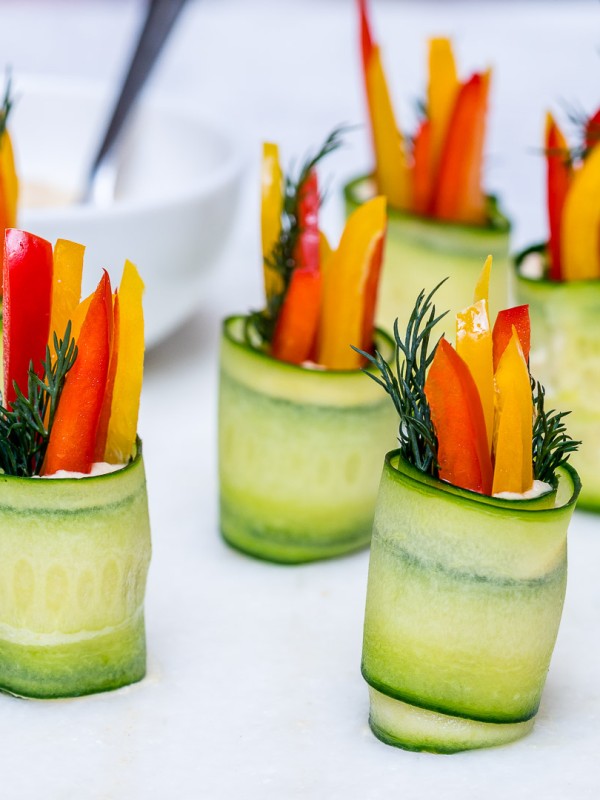 Hummus Cucumber Roll-Ups Eat Clean