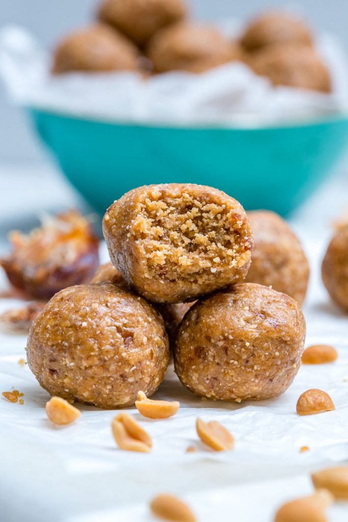 These Peanut Butter Protein Balls are the PERFECT Clean Eating Snack