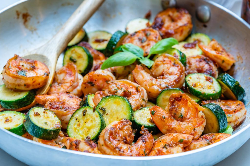 Eat Clean Sun-dried Tomato Pesto Shrimp + Zucchini Skillet