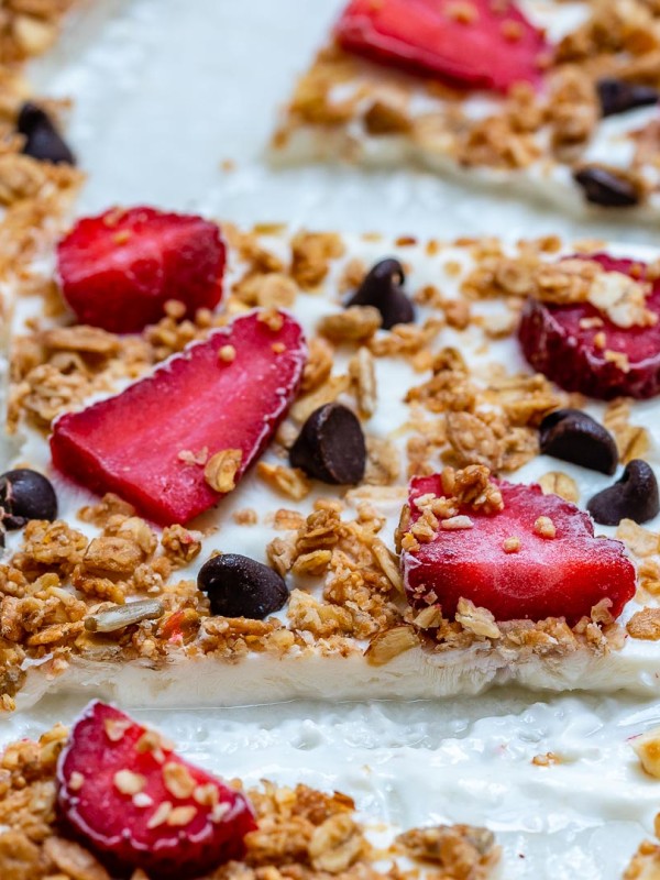Strawberry Chocolate Chip Granola Yogurt Bark Healthy Recipe