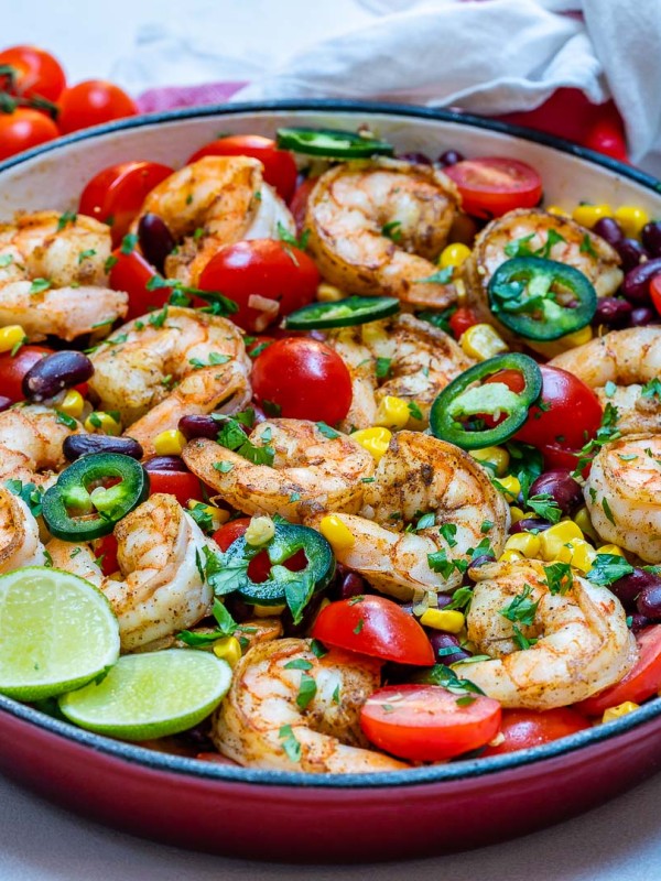 Clean Eating Spicy Shrimp Skillet