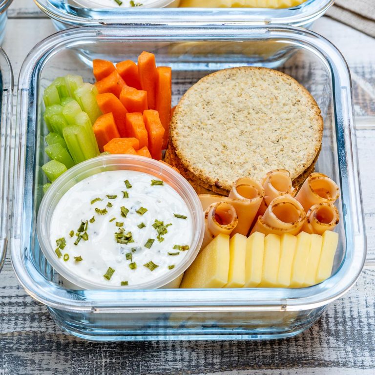 Homemade Ranch Delight Bento Boxes for Eating Clean All Summer! Clean Food Crush