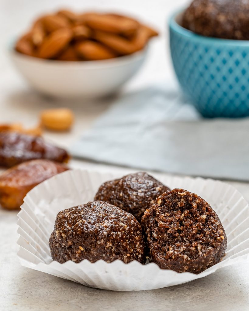 Clean Eating Snacks No-bake Brownie Energy Balls