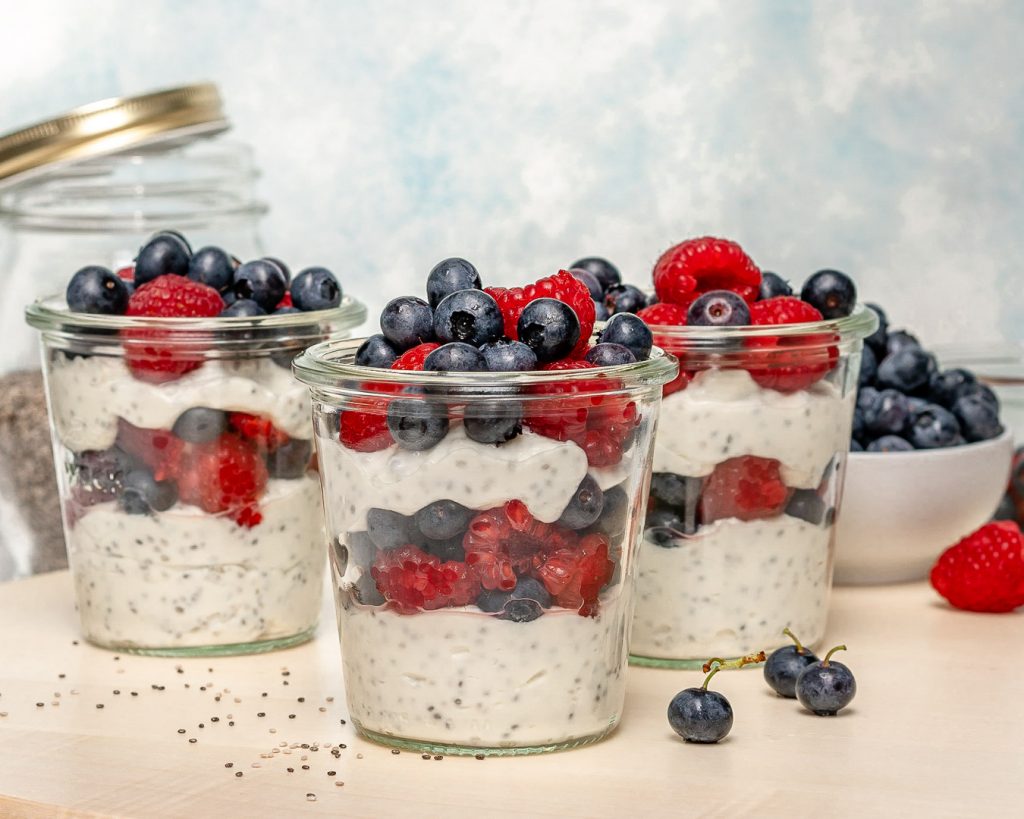 Berry Parfait Chia Jars: Perfect Clean Eating Treats for Everyone ...