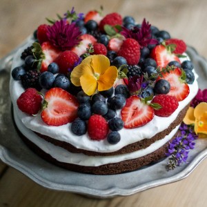 Summer Chocolate Cake by CleanFoodCrush