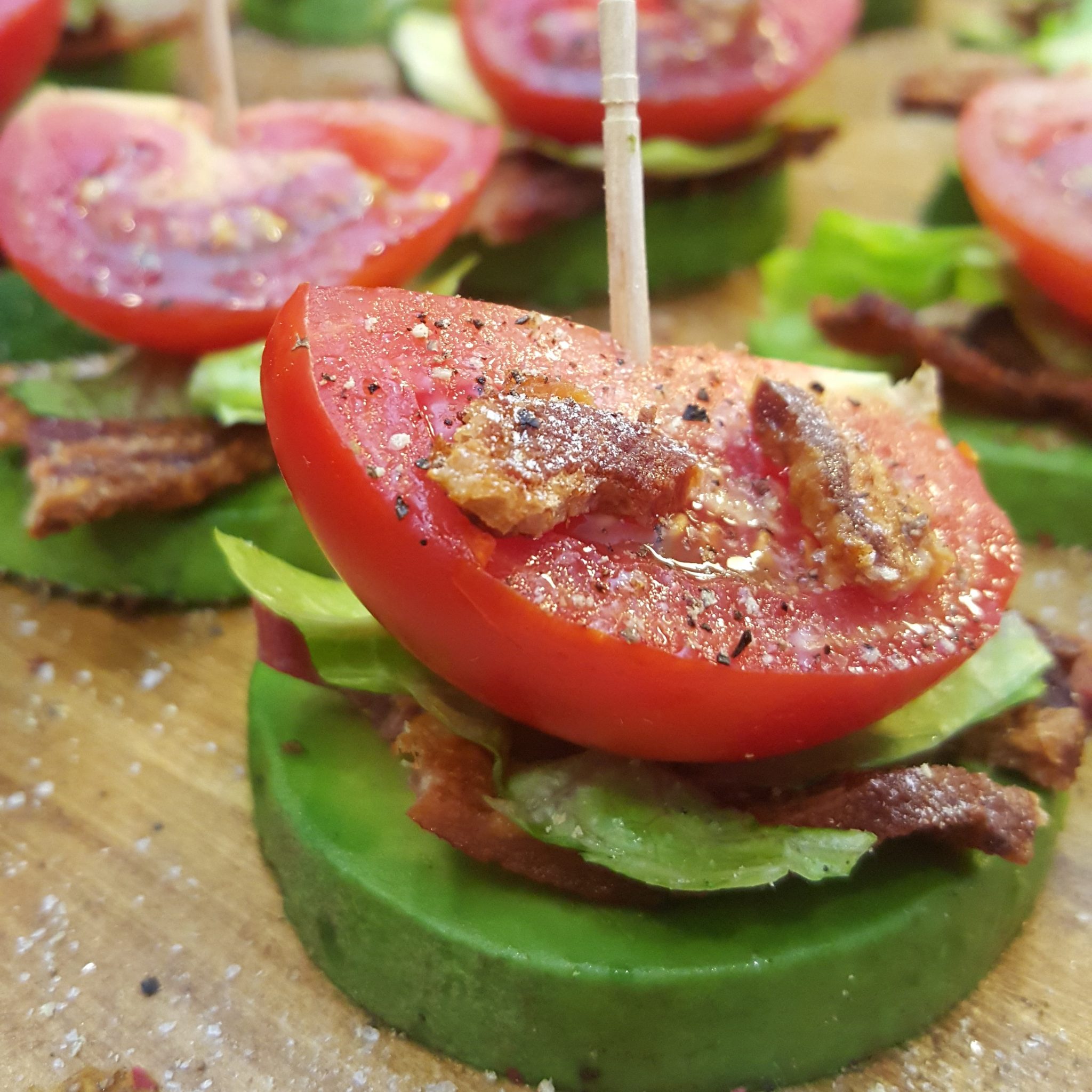 Clean Food BLT Avocado Bites Recipe