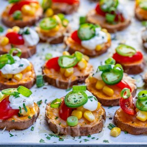 CleanFoodCrush Loaded Sweet Potato Rounds