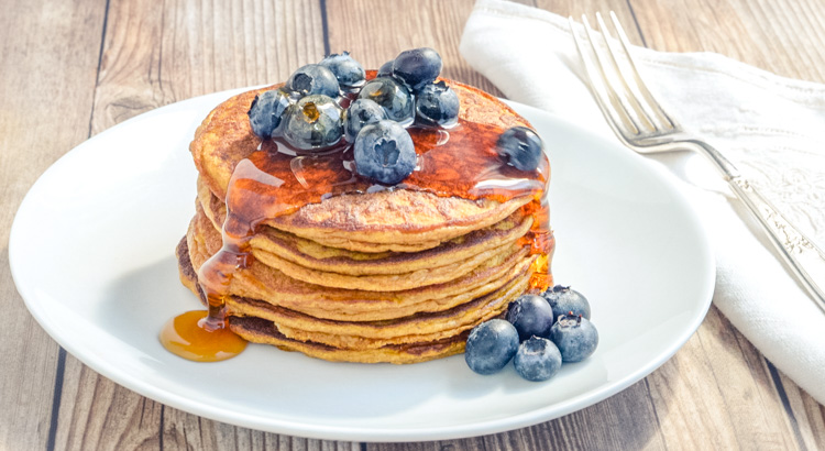 CleanFoodCrush Perfect Pumpkin Pancakes