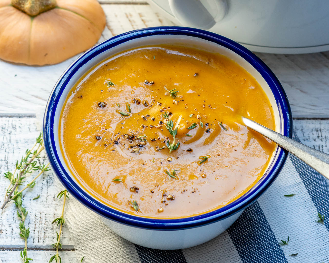 Clean Eating Crock-pot Butternut Squash Soup