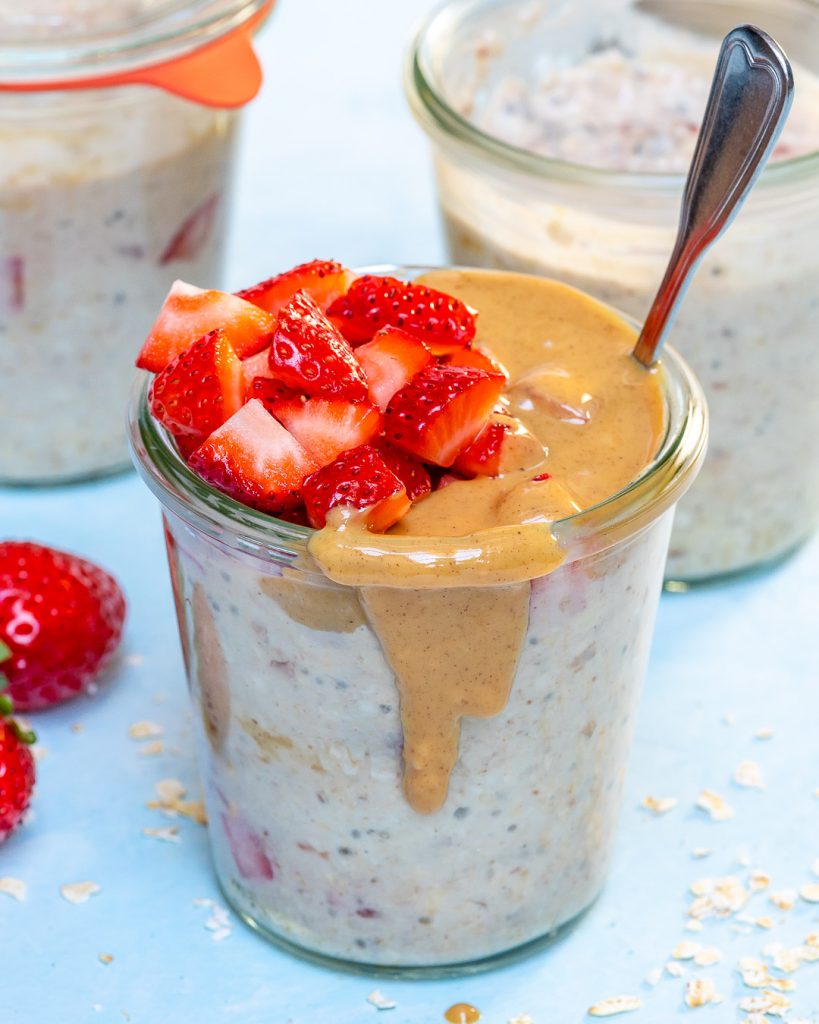 PB & J Overnight Oats are Super Yummy and Great for Eating Clean ...