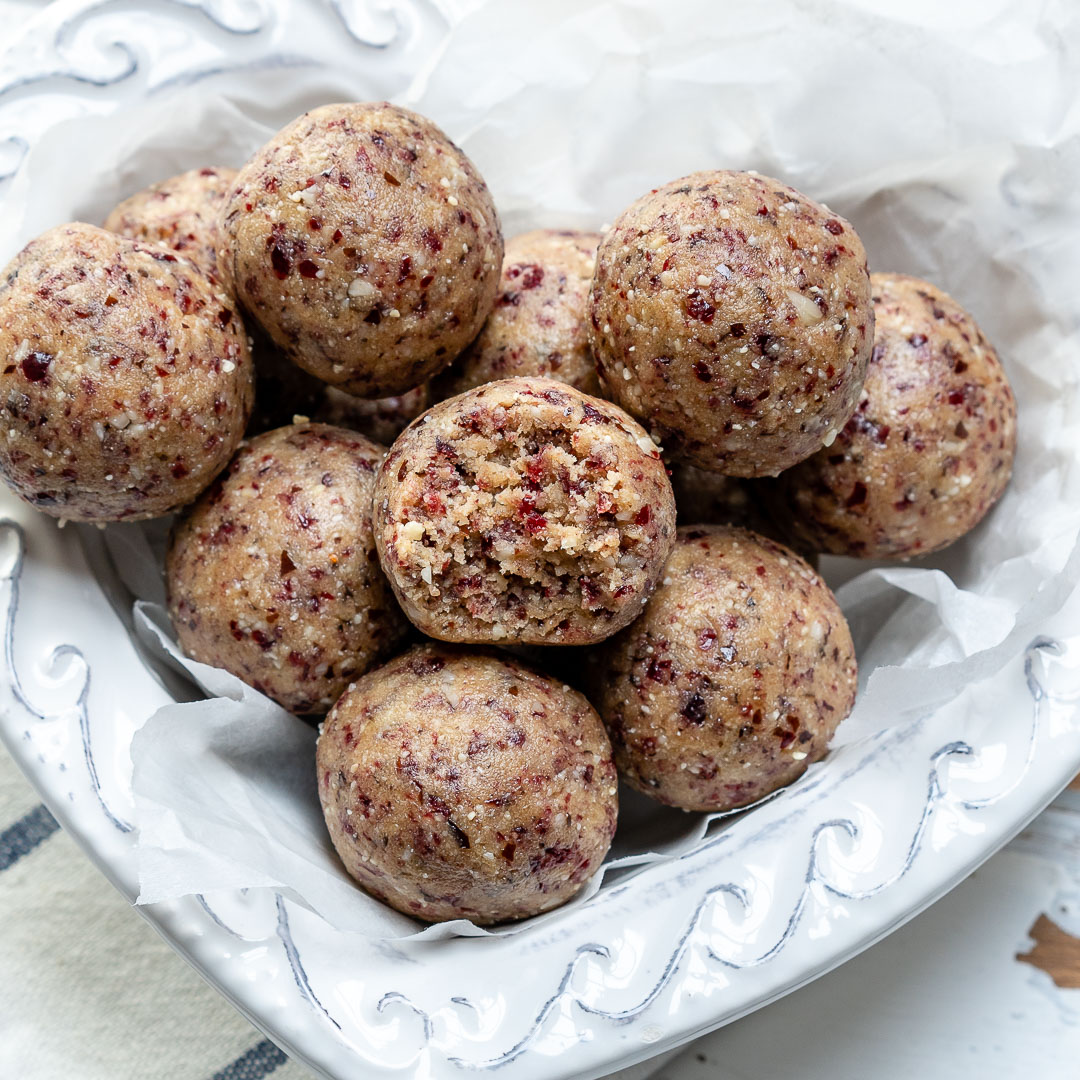 Healthy Cranberry Protein Balls