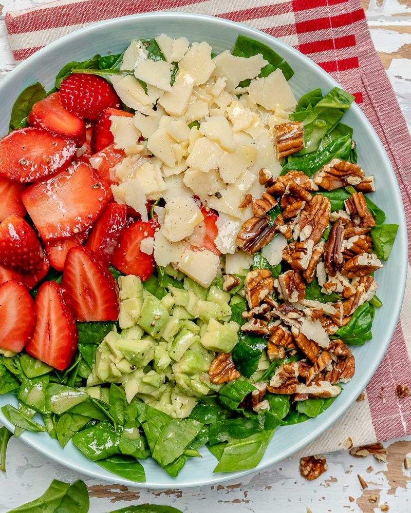 Strawberry Avocado Salad to Clean Your Body and Brighten Your Spirits ...