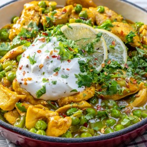 Green Chicken Curry by CleanFoodCrush