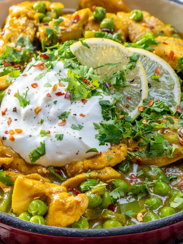 Green Chicken Curry by CleanFoodCrush