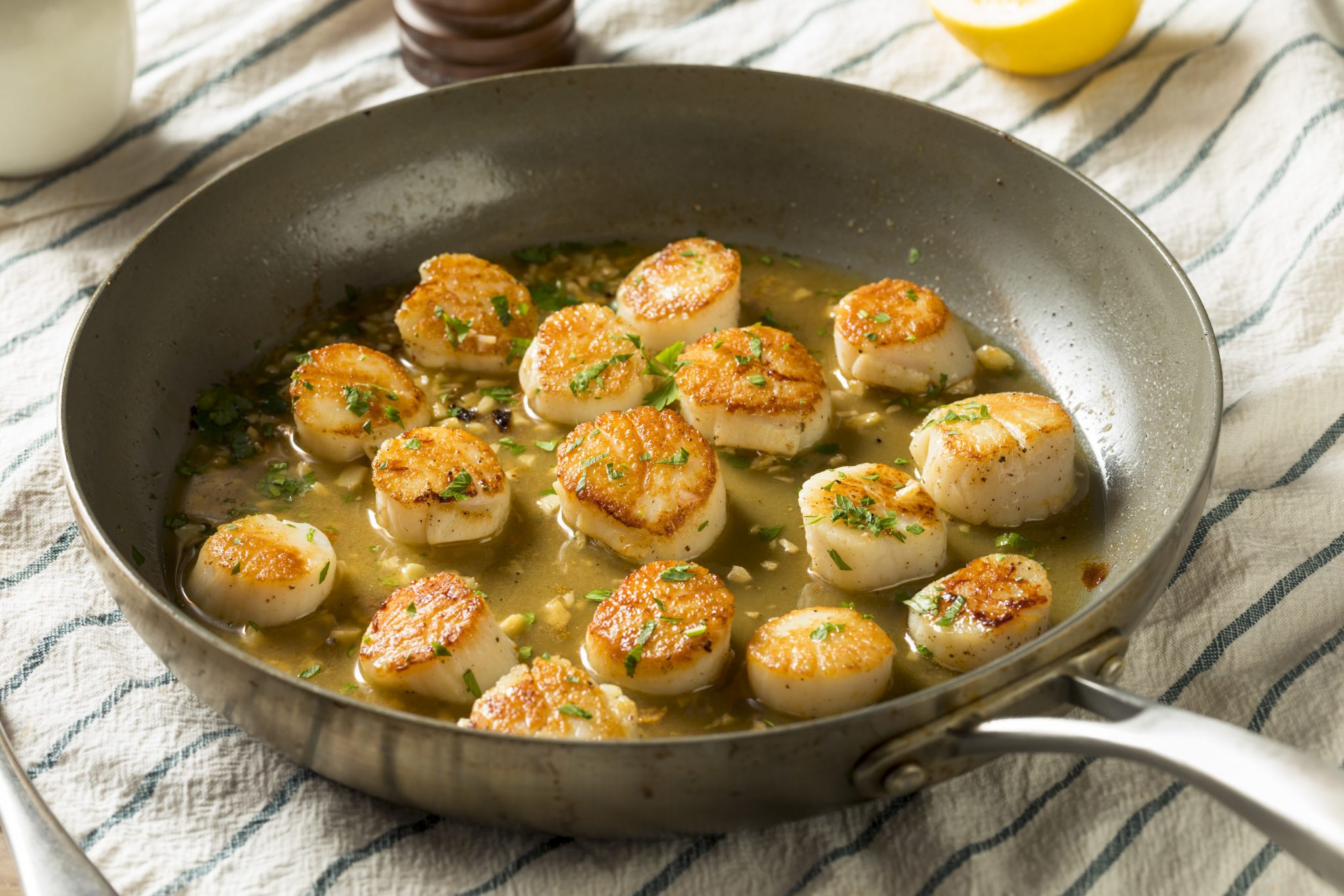 These Are the Best Pan Seared Sea Scallops You’ll Ever