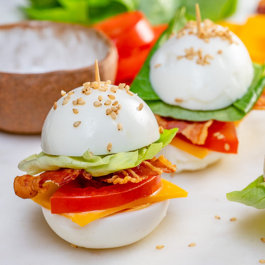 These BLT Egg ‘Buns’ are the Perfect Protein Breakfast or Snack