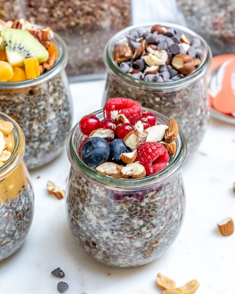 Wake Up and Eat Clean with these Berry Vanilla Overnight No-Oats ...