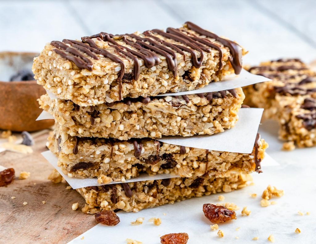 Peanut Butter Oatmeal Chewy Bars (Clean Eating Treat Idea!) | Clean ...