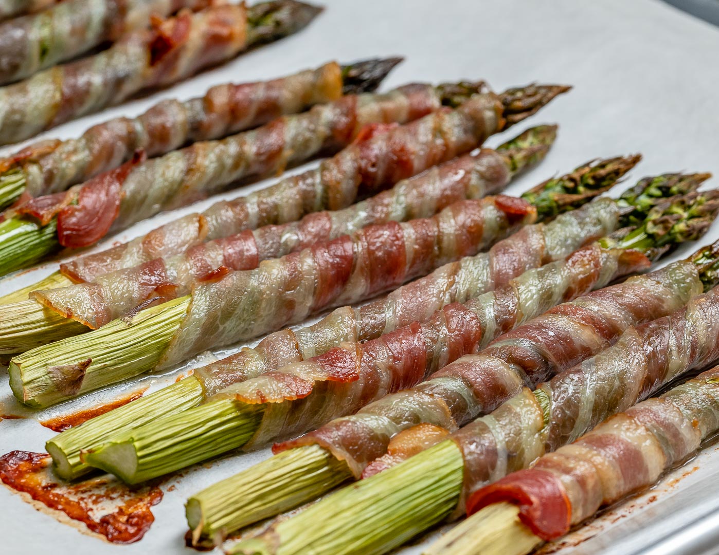 Clean Eats: Bacon Wrapped Asparagus!