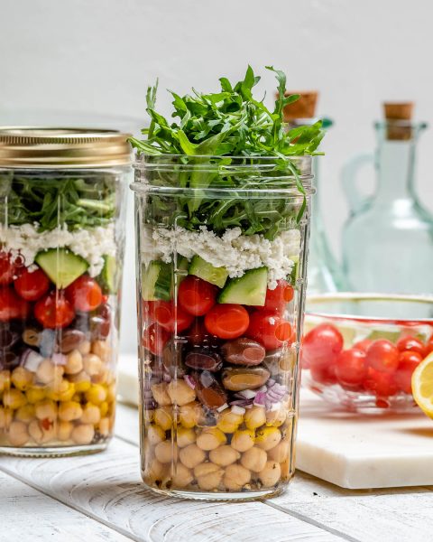 Mason Jar Chickpea Greek Salads Make Clean Eating Meal Prep Fun ...