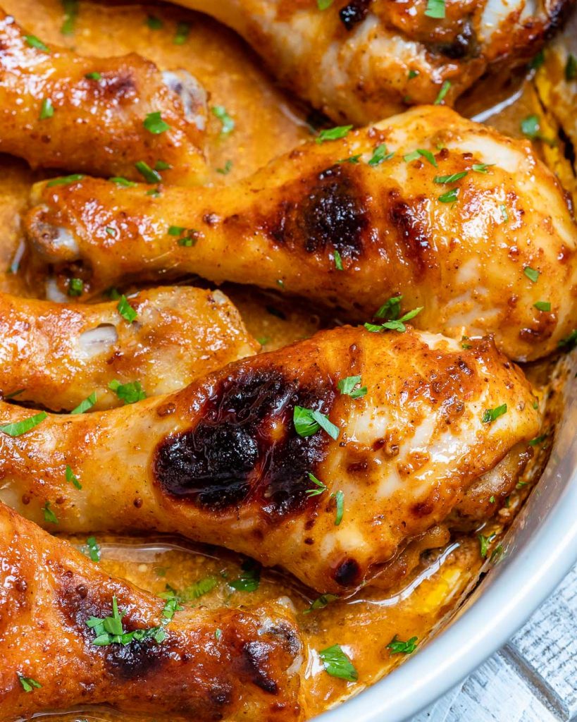 These Honey Mustard Baked Chicken Drumsticks are AMAZING! Clean Food