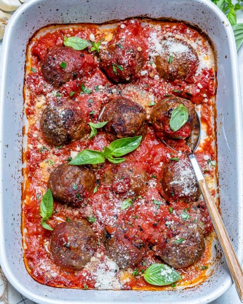 These Italian Baked Meatballs are the PERFECT Weekend Comfort Food ...