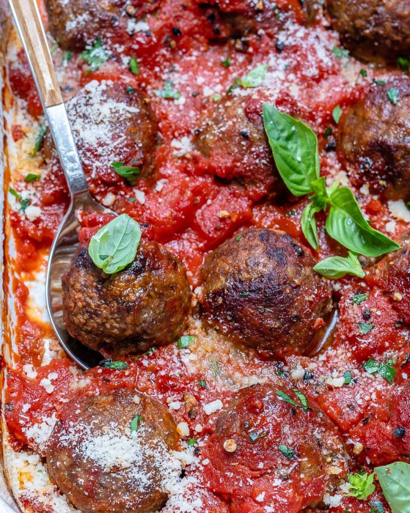 These Italian Baked Meatballs are the PERFECT Weekend Comfort Food ...