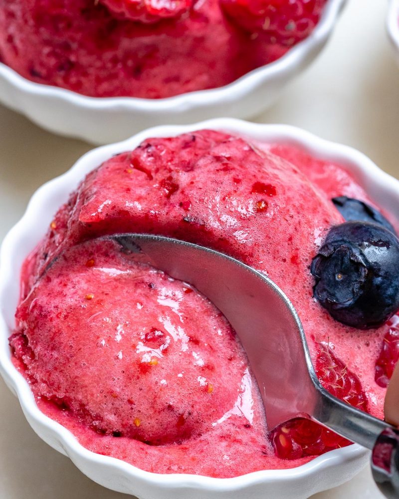 Healthy Mixed Berry Sorbet for a Sweet Clean Eating Treat! Clean Food