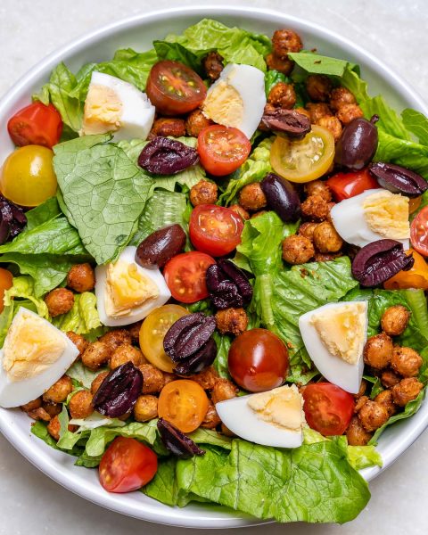 This Spicy Roasted Chickpea Salad is Savory, Crunchy and Delicious ...