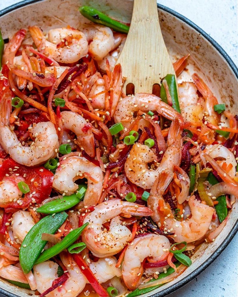 Quick & Clean Chili Garlic Shrimp StirFry! Clean Food Crush
