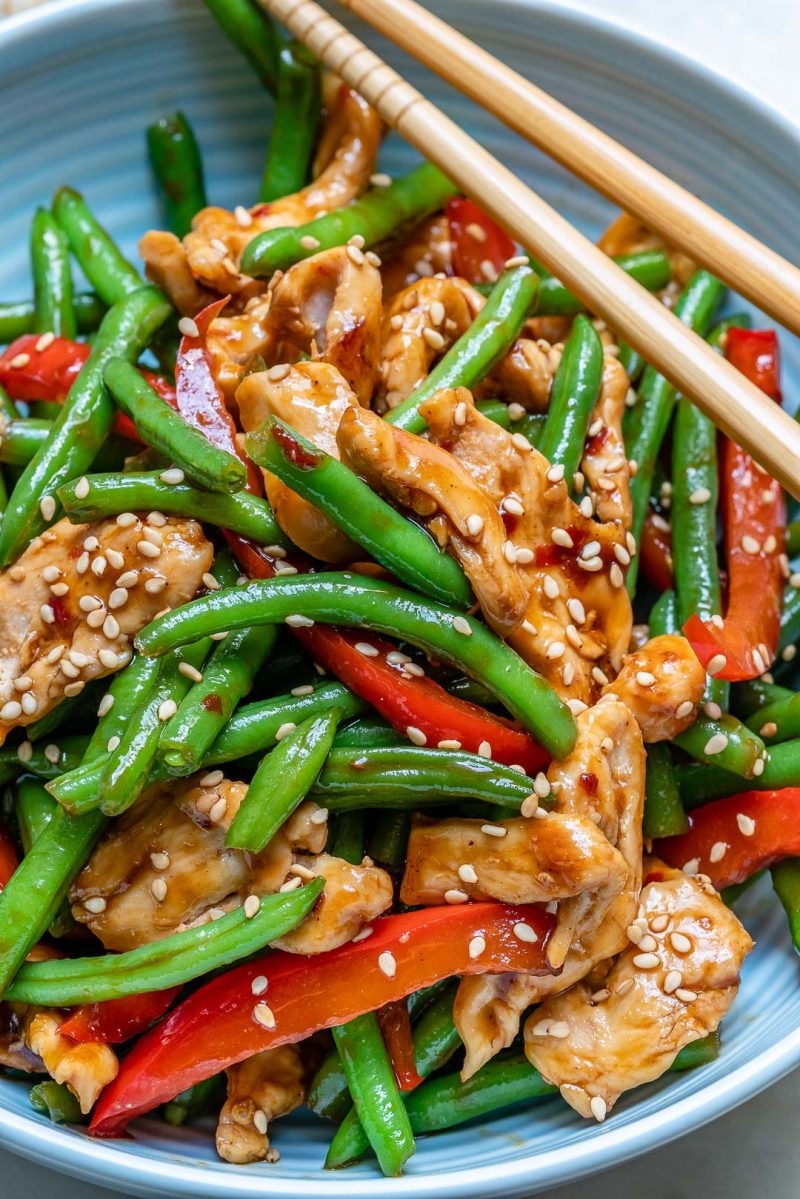 Make this Sesame Chicken Stirfry on those Busy Back to School Nights