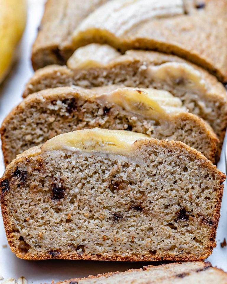 Clean Eating Chocolate Chip Blender Banana Bread! | Clean Food Crush