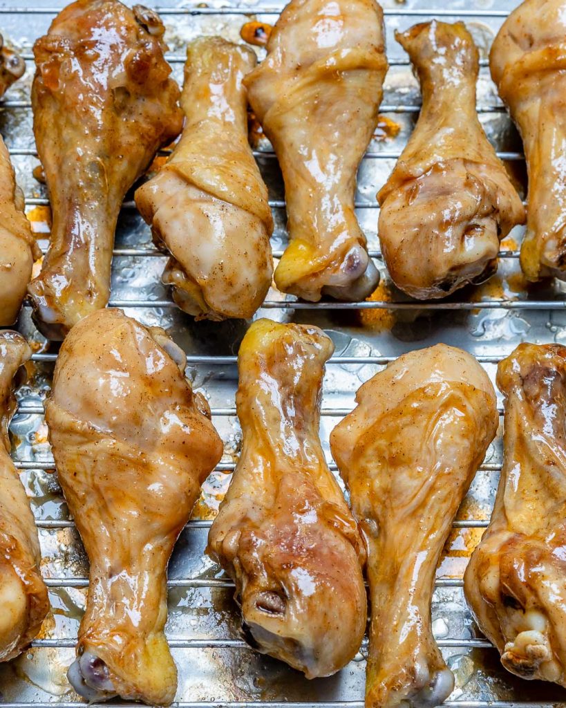 These Healthy Sticky Glazed Chicken Drumsticks are MINDBLOWING Good