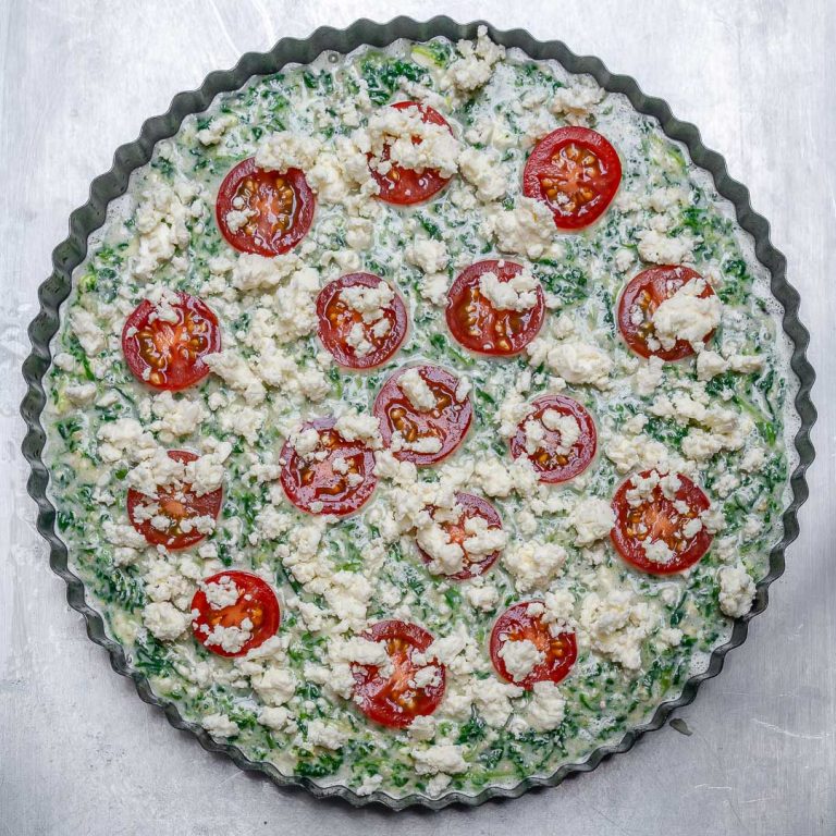 This Spinach Mushroom Crustless Quiche is Perfection! | Clean Food Crush