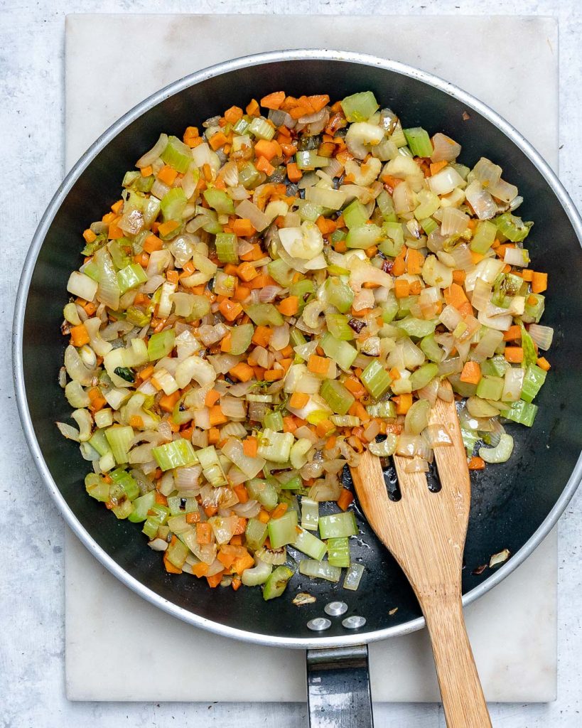 Ezekiel Bread Stuffing for a Clean Thanksgiving Side! | Clean Food Crush