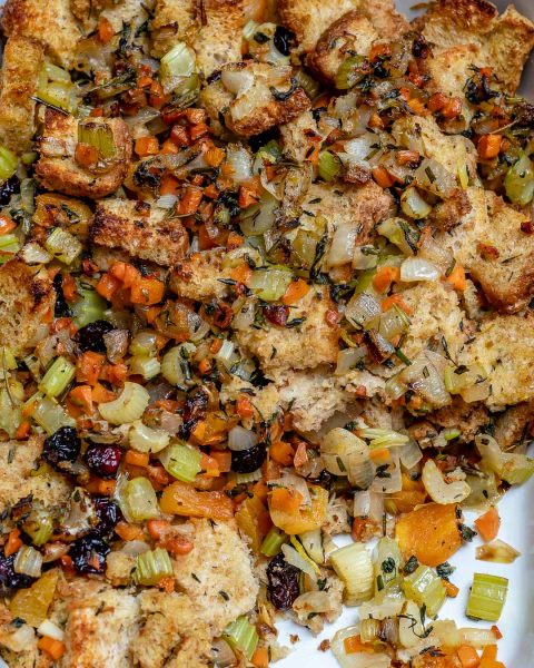 Ezekiel Bread Stuffing for a Clean Thanksgiving Side! | Clean Food Crush