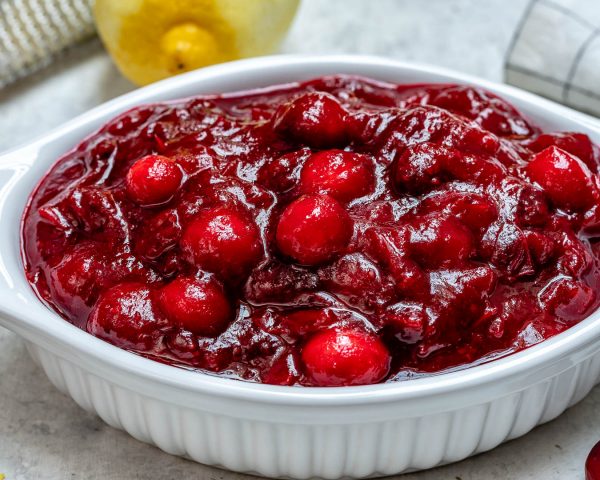 CFC’s Festive Homemade Cranberry Sauce! | Clean Food Crush