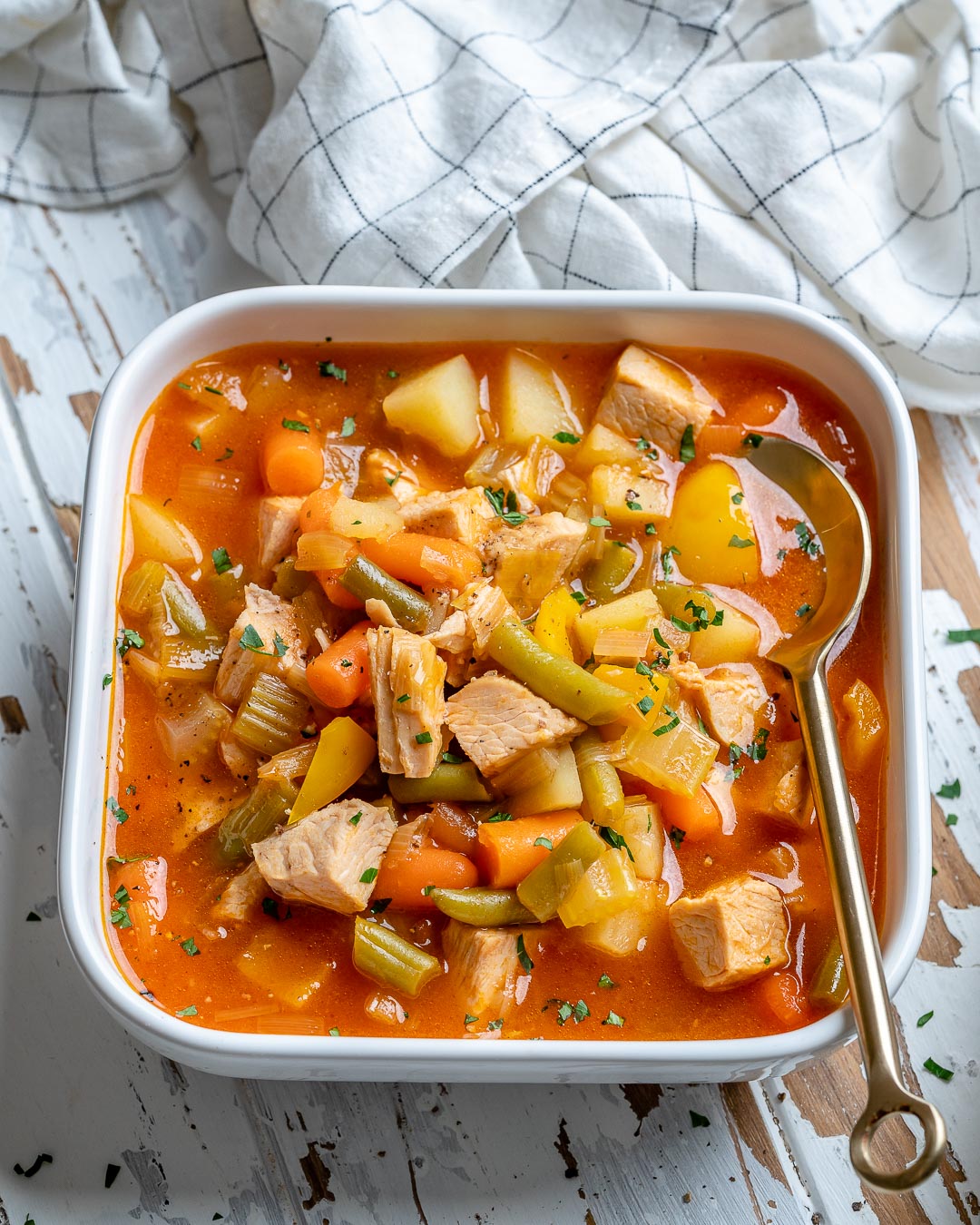 One Pot Leftover Turkey Soup