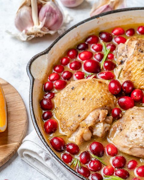 Orange Cranberry Chicken Skillet for a Festive and Delicious Dinner