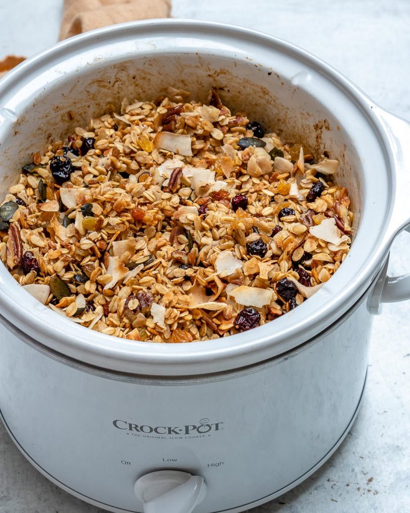 Super Easy Slow Cooker Granola for Morning Clean Eats! Clean Food Crush