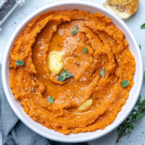 These Healthy Roasted Garlic Mashed Sweet Potatoes are Delicious ...