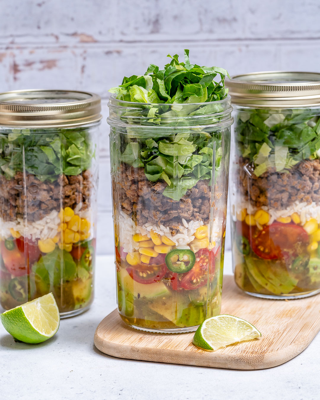 https://cleanfoodcrush.com/wp-content/uploads/2020/01/Clean-Eating-Taco-Mason-Jar-Salads-for-Meal-Prep.jpg