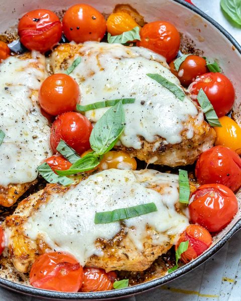 Chicken Caprese Skillet for a Beautiful Clean Eating Dinner Idea ...