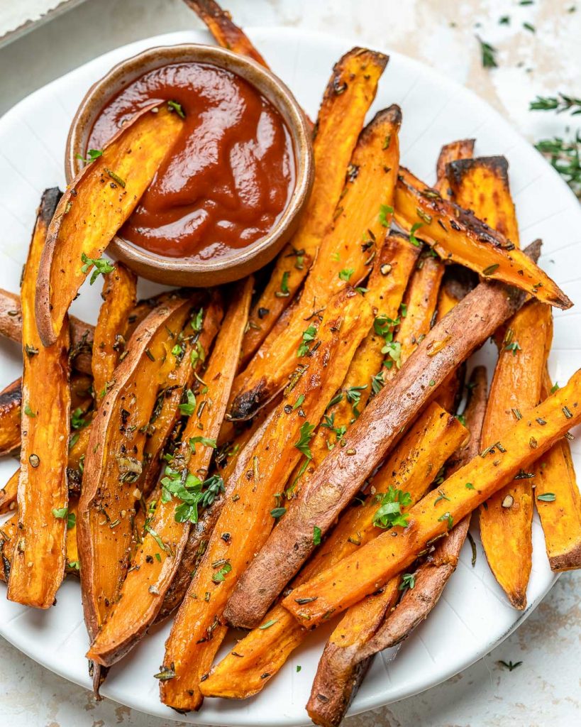 Garlic Herb Baked Sweet Potatoes