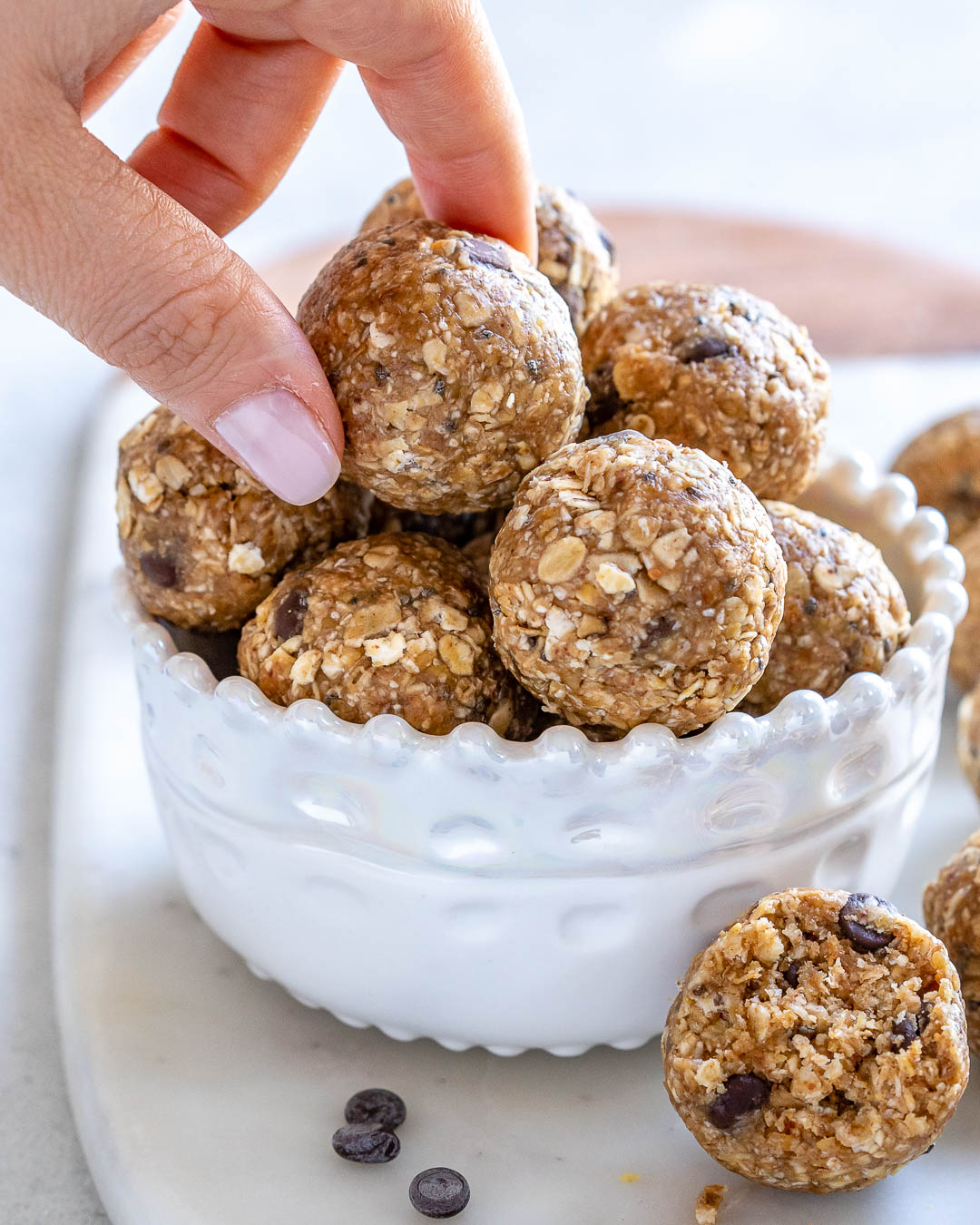 No Bake Healthy Protein Balls - The Clean Eating Couple