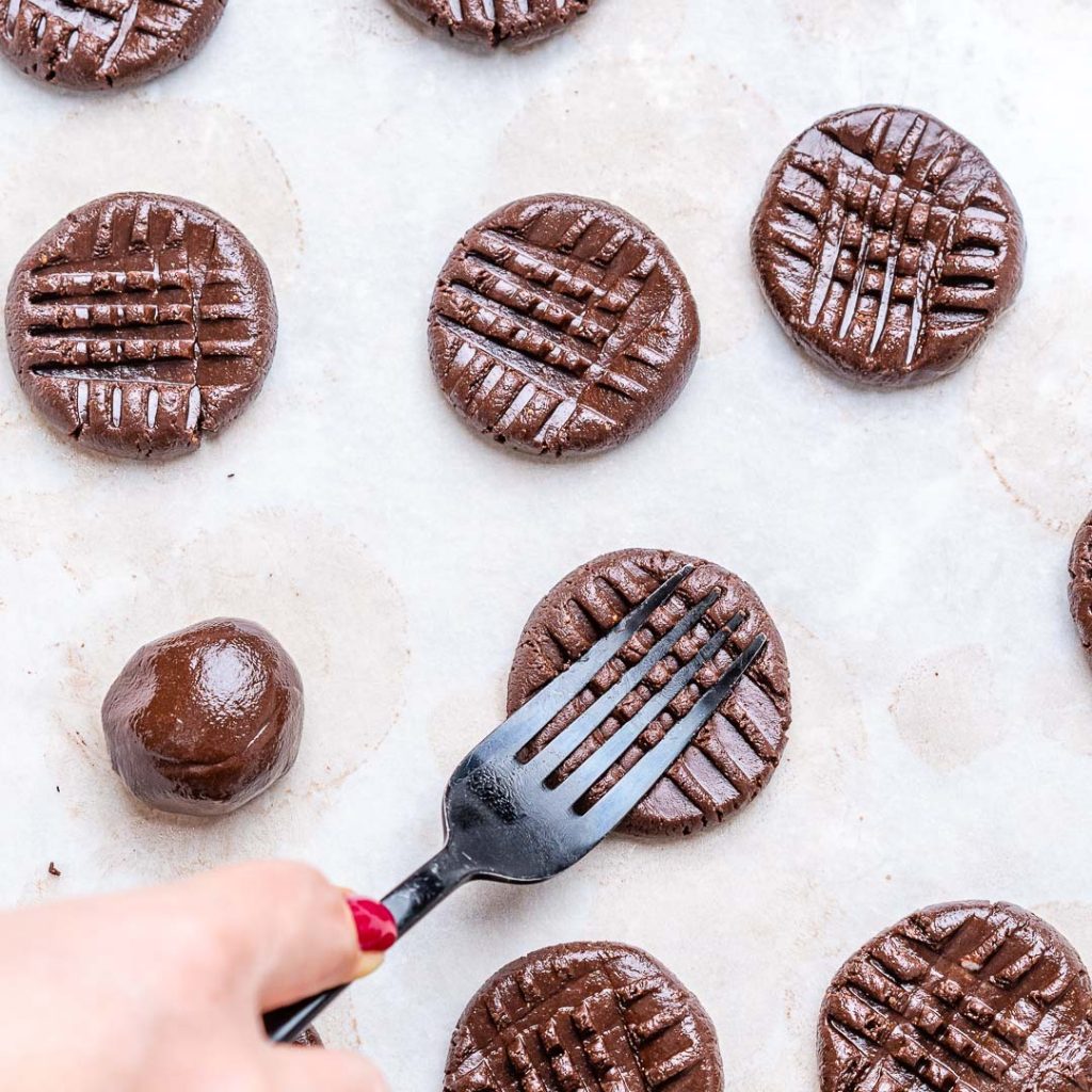clean and delicious 4 ingredient cookies