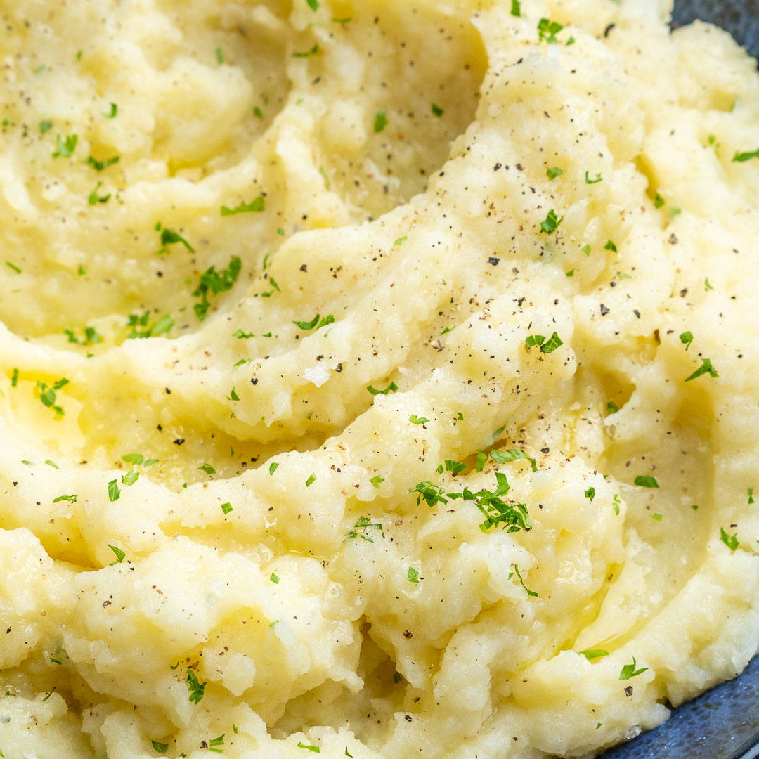 https://cleanfoodcrush.com/wp-content/uploads/2021/01/Crockpot-Garlic-Mashed-Potatoes-Clean-Food-Crush-Printable-Recipe.jpg