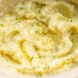Crockpot Garlic Mashed Potatoes
